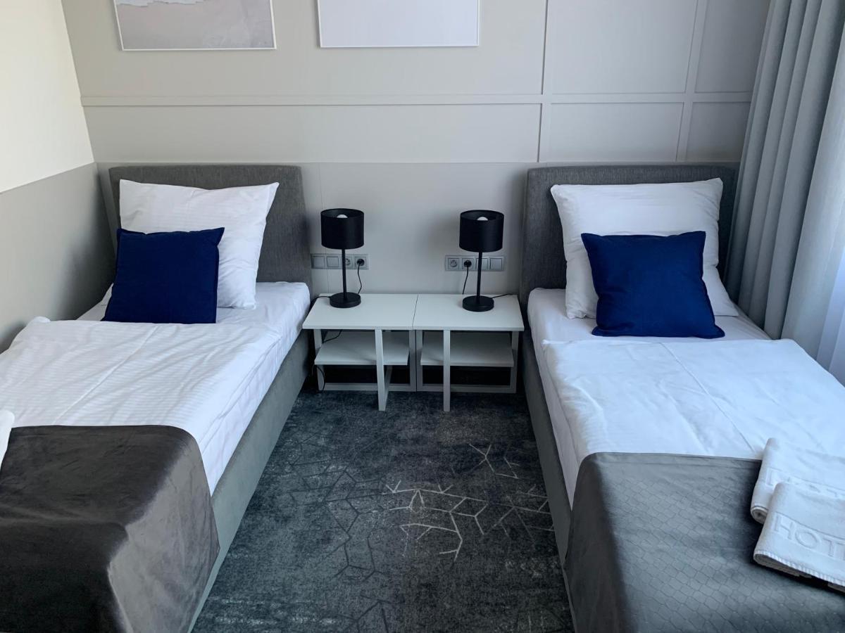 Hotel Coliber Klobuck Luaran gambar